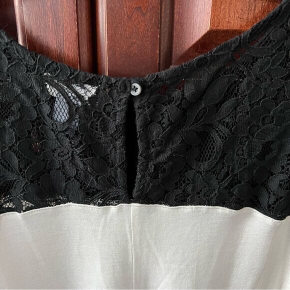 Old Navy White & Black Lace Lightweight Summer Crewneck Blouse Tank M NWOT - Picture 4 of 4